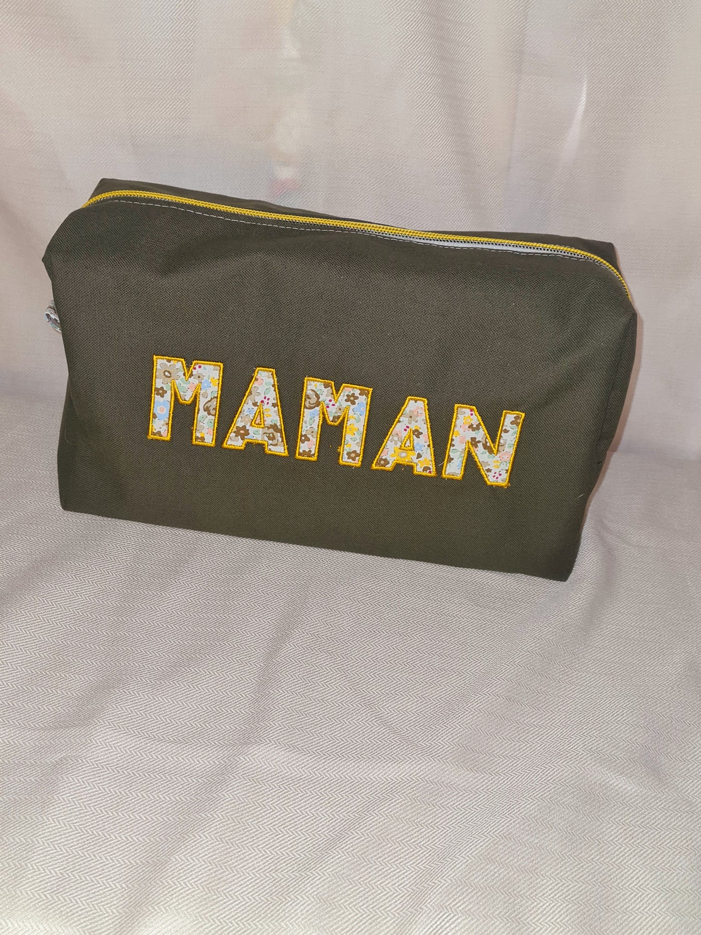 Trousse de toilette "MAMAN"