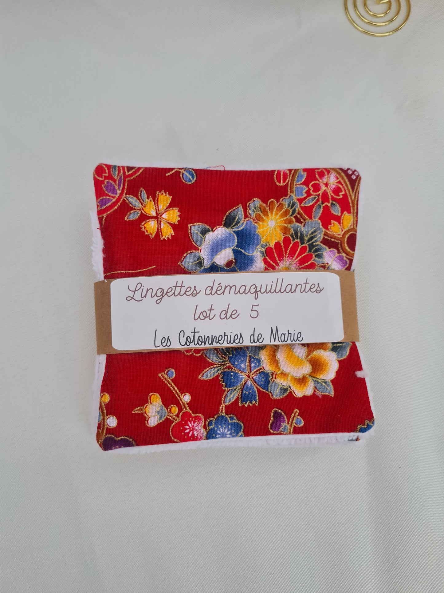Lingettes démaquillantes